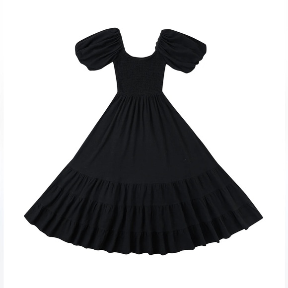 Fashion Brand Company Picnic Gown in Soft Linen Black - Picture 10 of 12